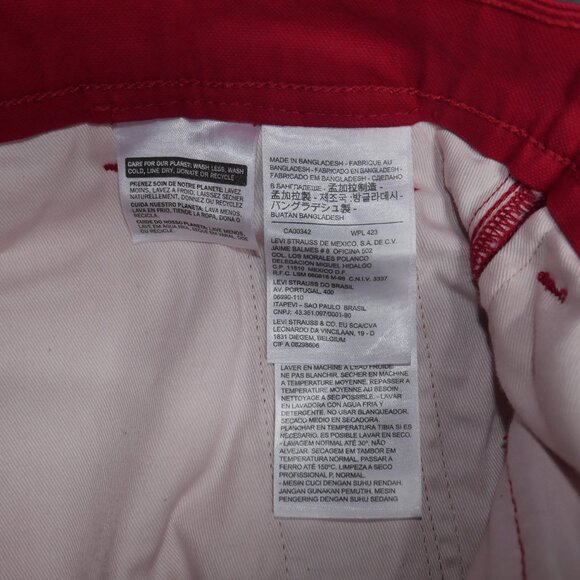 Levi's Snap Cargo Shorts Men's Size 30 Scooter Red Microdobby Stretch Canvas NWT - Picture 6 of 8